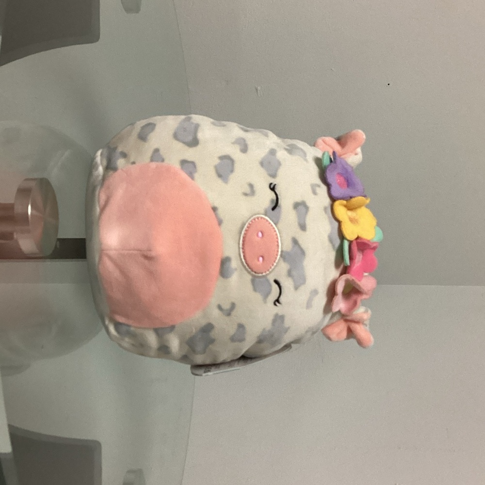 Squishmallows Rosie the cow